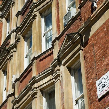 West End One Apartments Londra Esterno foto